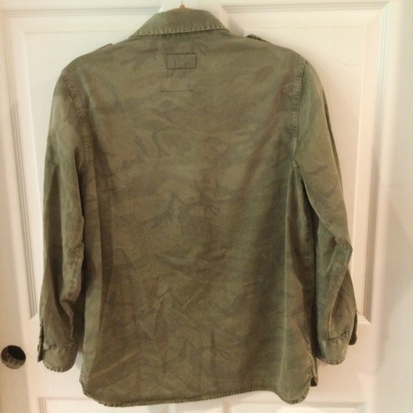 Current/ Elliot the Perfect Shirt Amy Camo button down. Size 3 or large - Picture 2 of 9